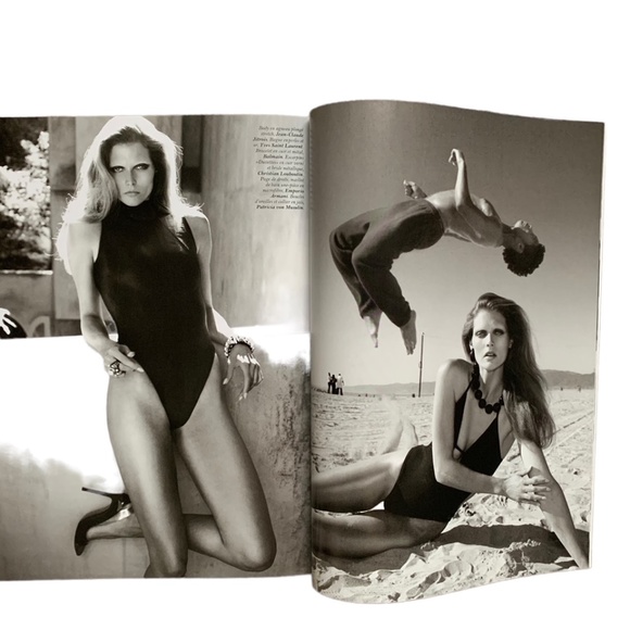 Paris Vogue Laetitia Casta - Picture 12 of 13